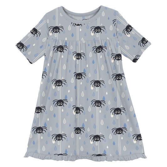 Print Classic Short Sleeve Swing Dress in Pearl Blue Itsy Bitsy Spider