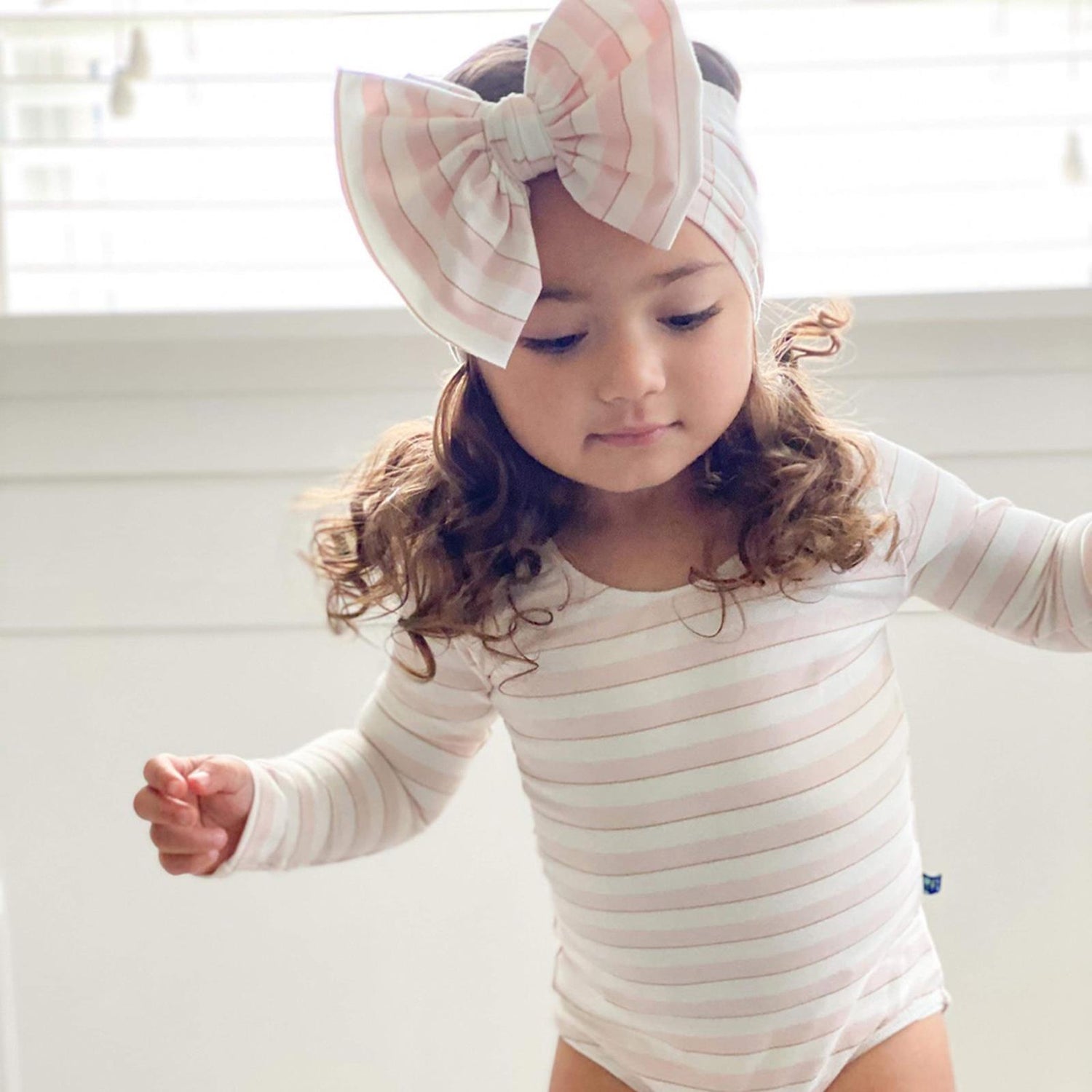 Print Luxe Head Wrap with Bow in Everyday Heroes Sweet Stripe (374238)