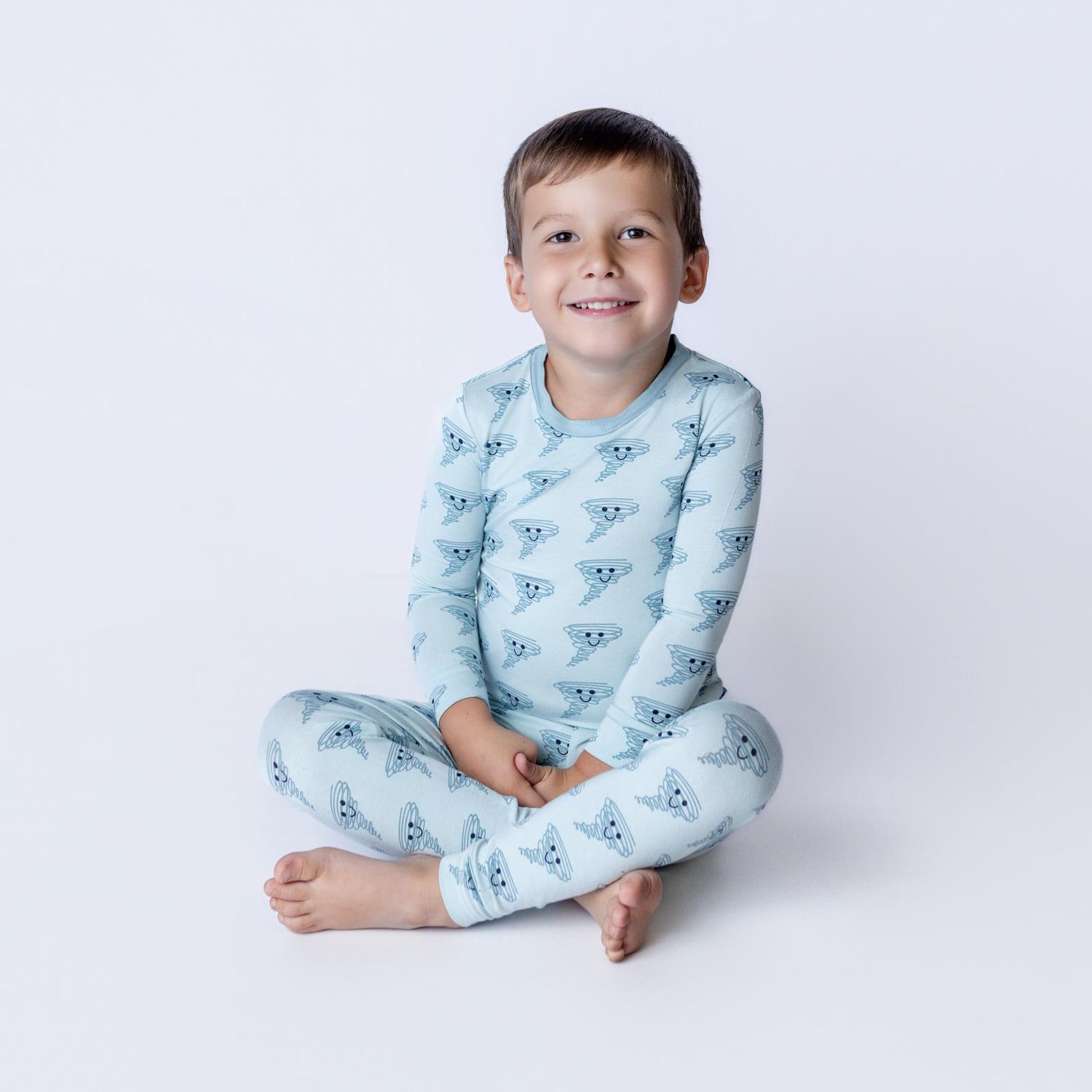 Print Long Sleeve Pajama Set in Spring Sky Happy Tornado (333234)