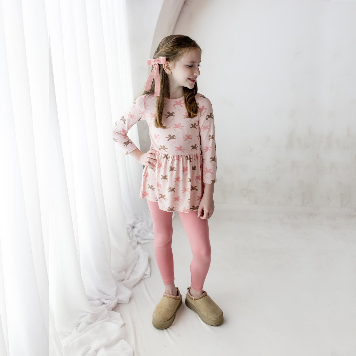 Print Long Sleeve Playtime Outfit Set in Baby Rose Pegasus (333204)