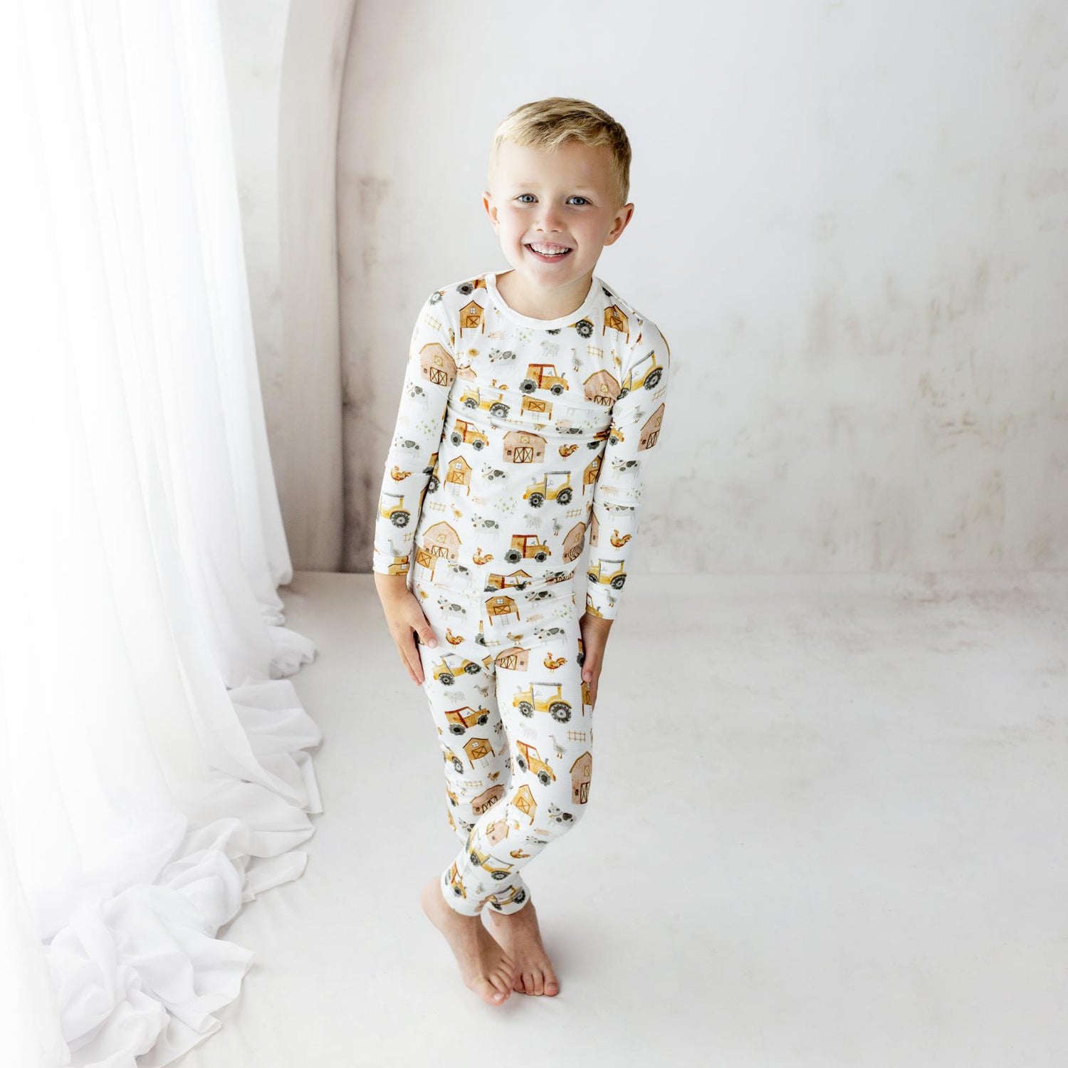 Print Long Sleeve Pajama Set in Natural Farm Life (333290)