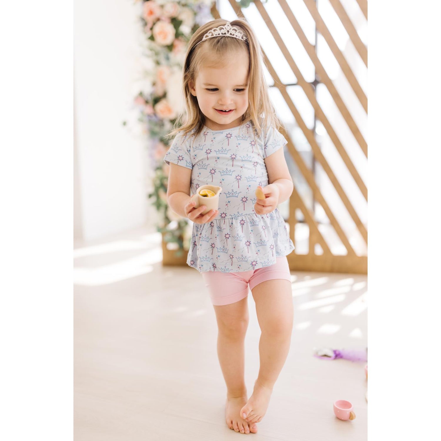 Print Short Sleeve Playtime Outfit Set in Dew Magical Princess