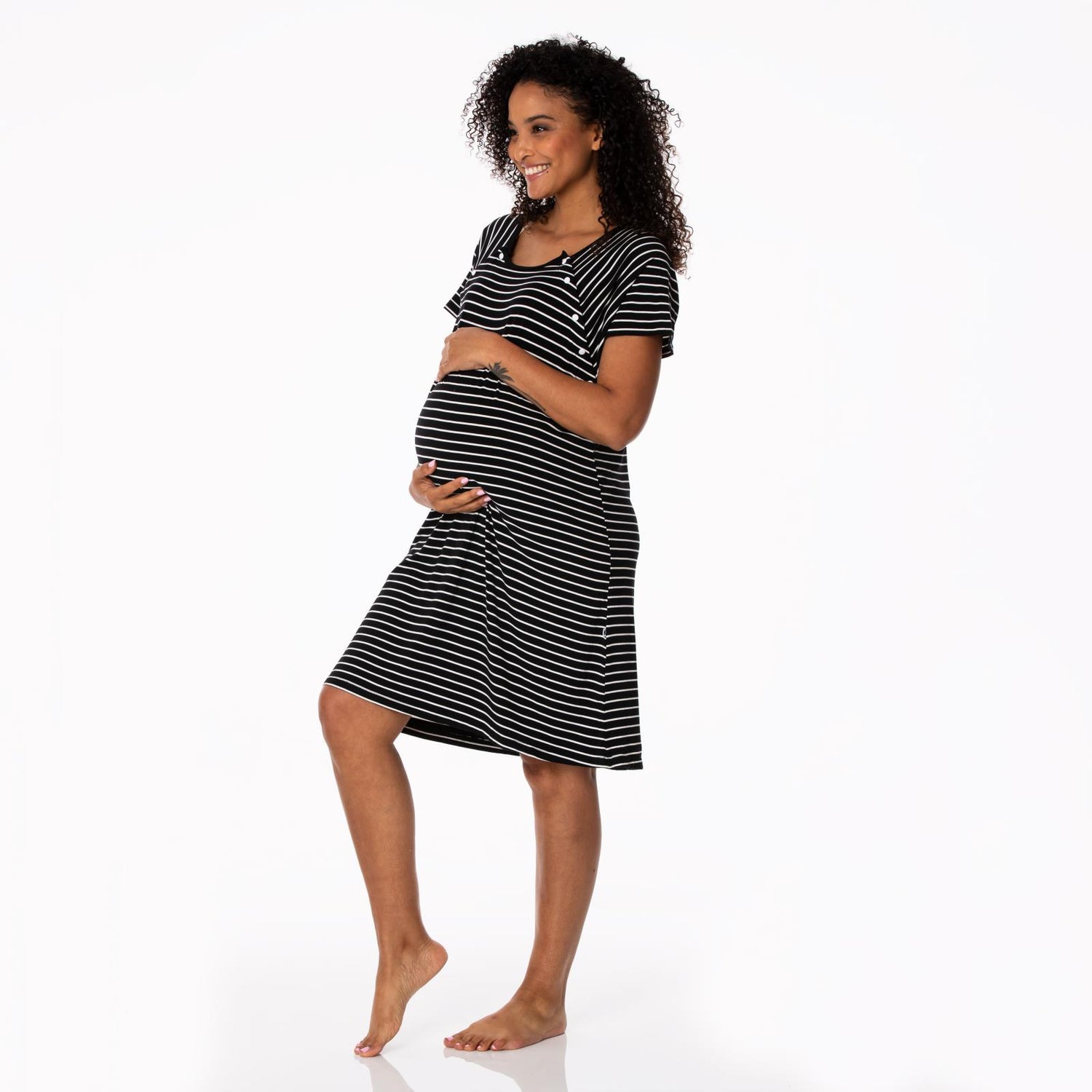 Women's Print Hospital Gown in 90's Stripe (263883)