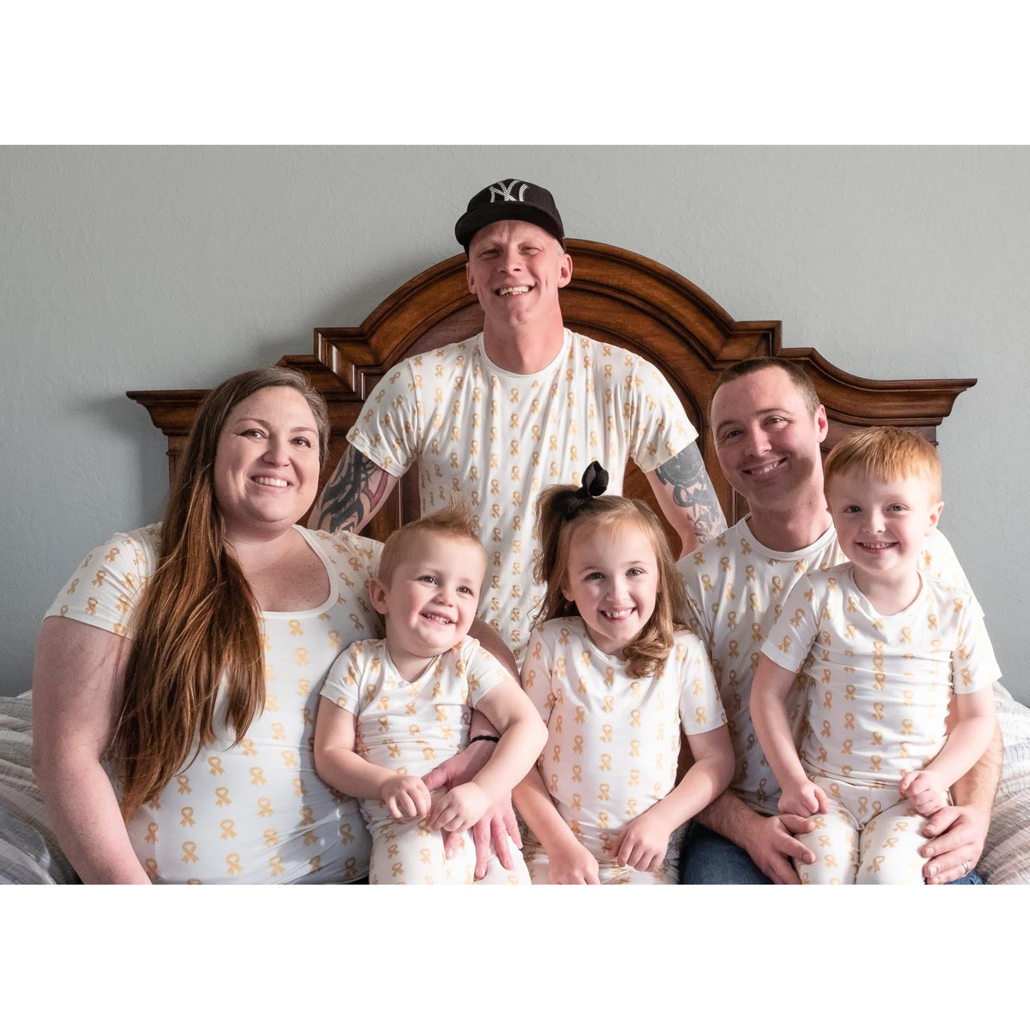 Print Short Sleeve Pajama Set in Gold Ribbon (264722)