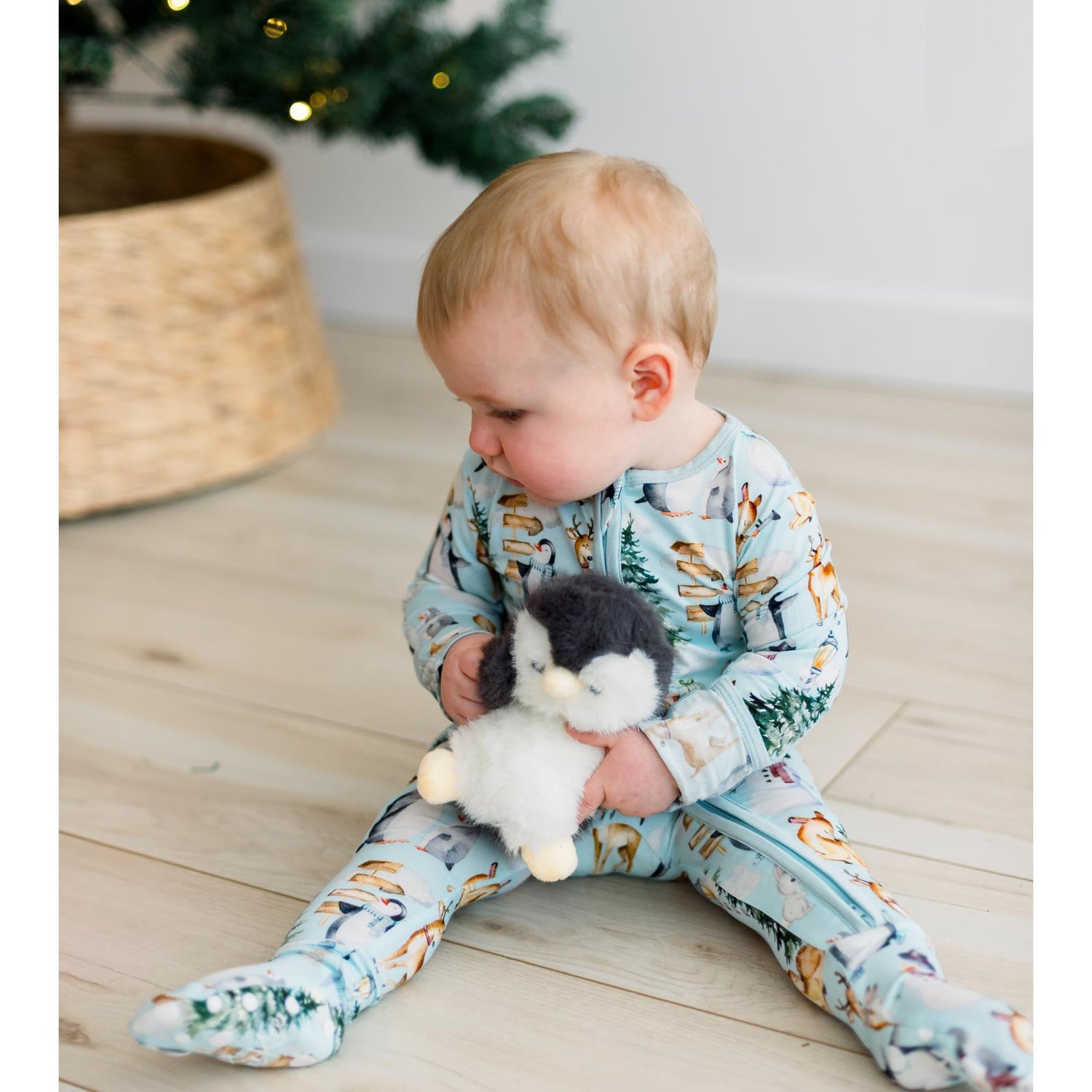 Print Footie with 2 Way Zipper in Spring Sky Winter Woodland (366271)