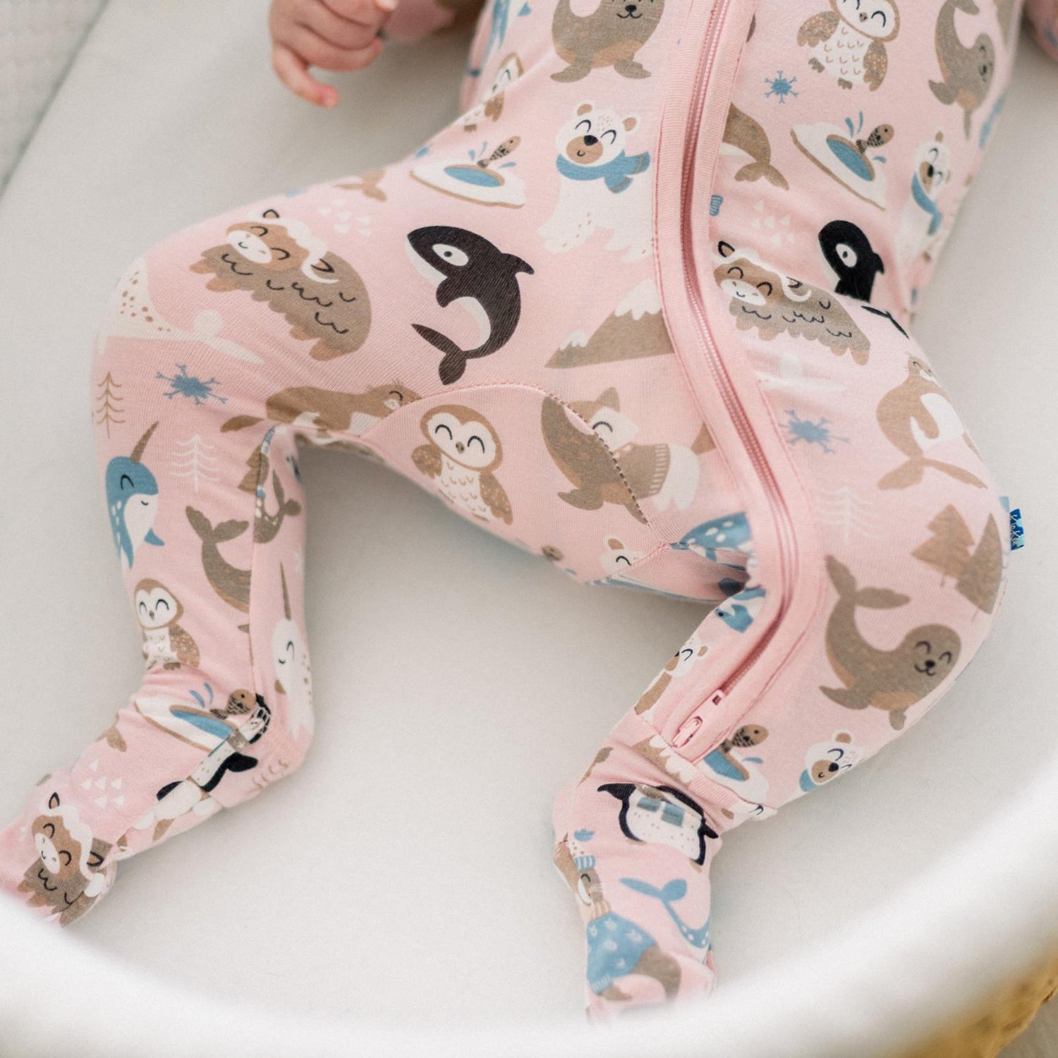 Print Footie with 2 Way Zipper in Baby Rose Arctic Animals (366324)