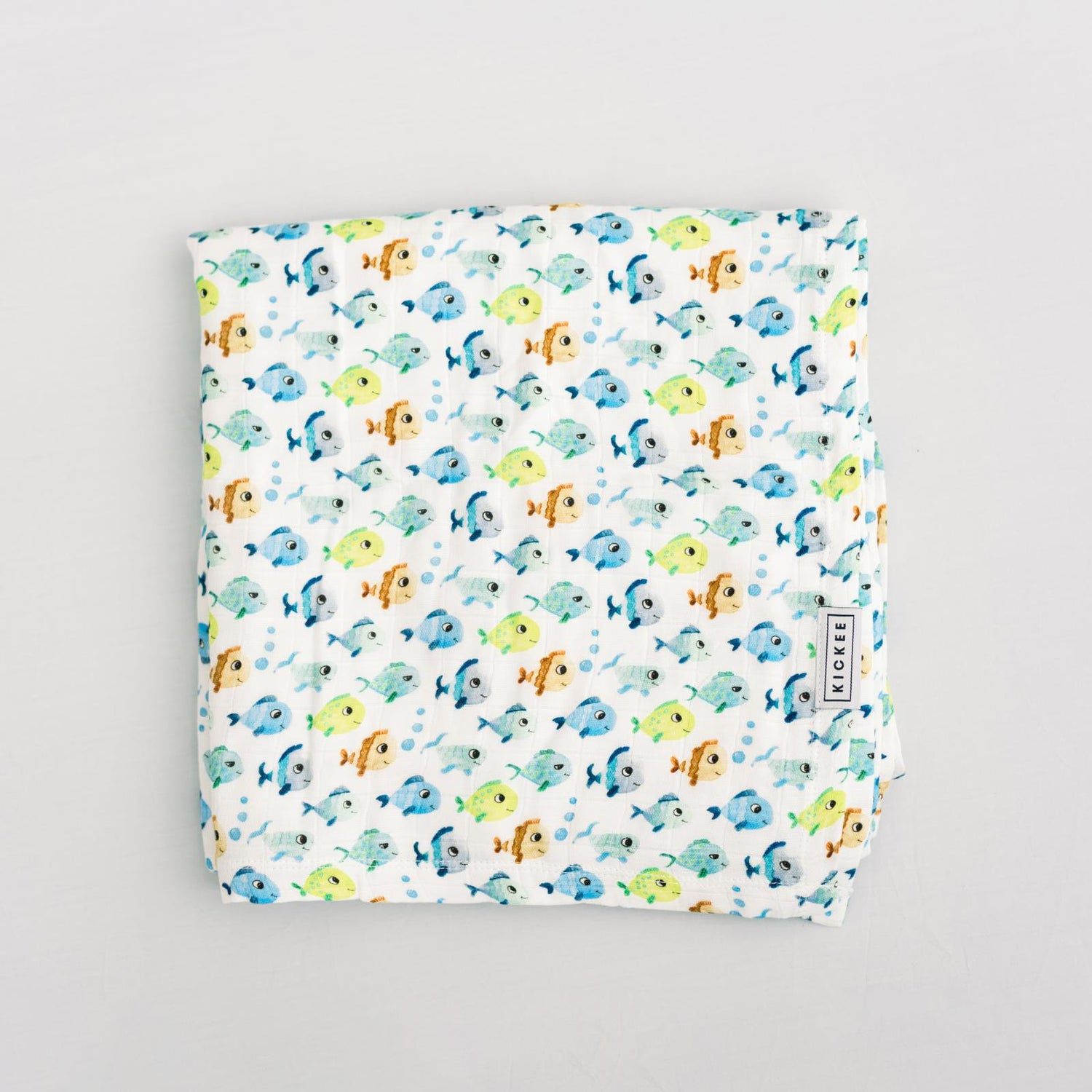 Print Dreamy Soft Muslin Swaddling Blanket in Natural Fishies (378084)