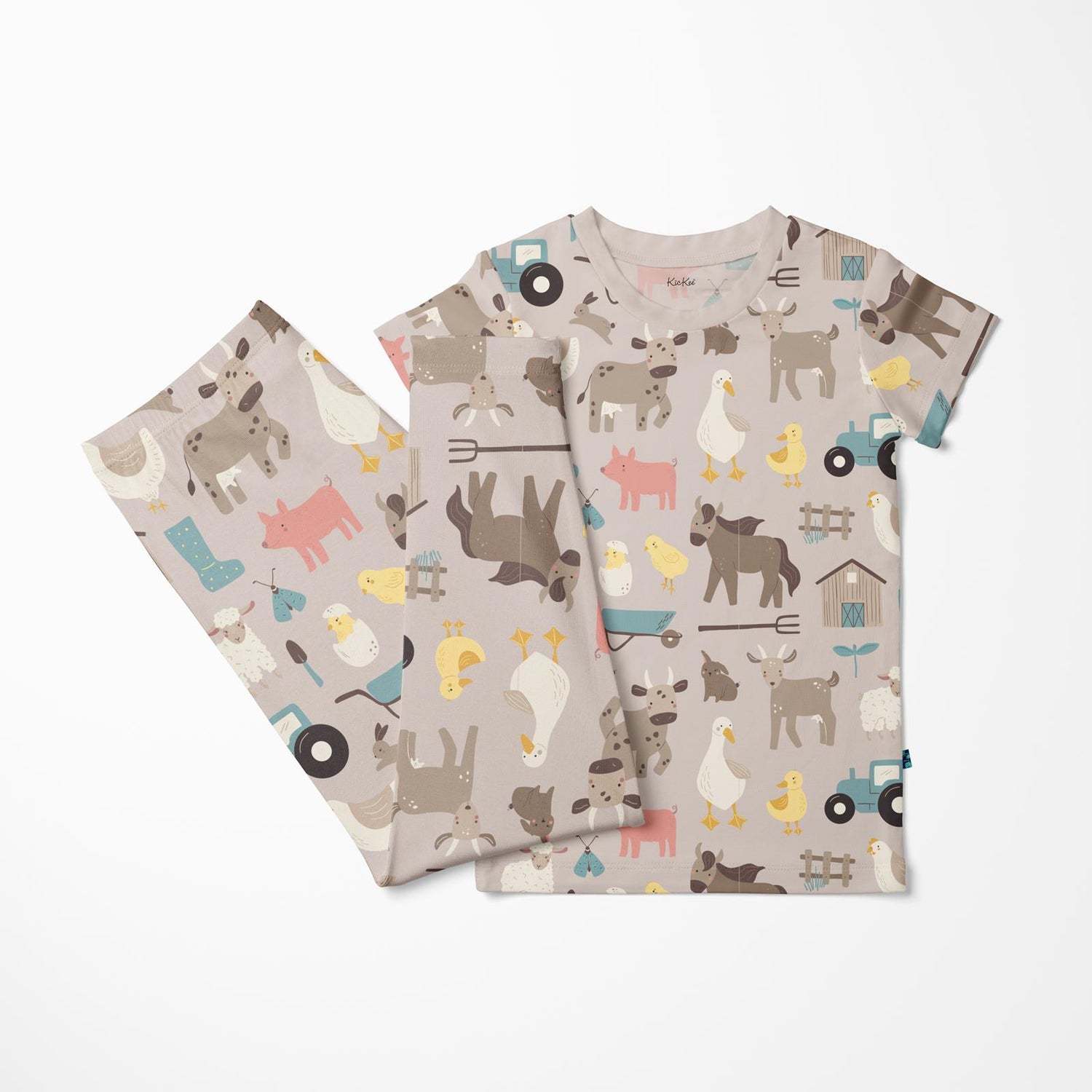Print Short Sleeve Pajama Set in Latte Morning on the Farm with Latte Trim (376836)