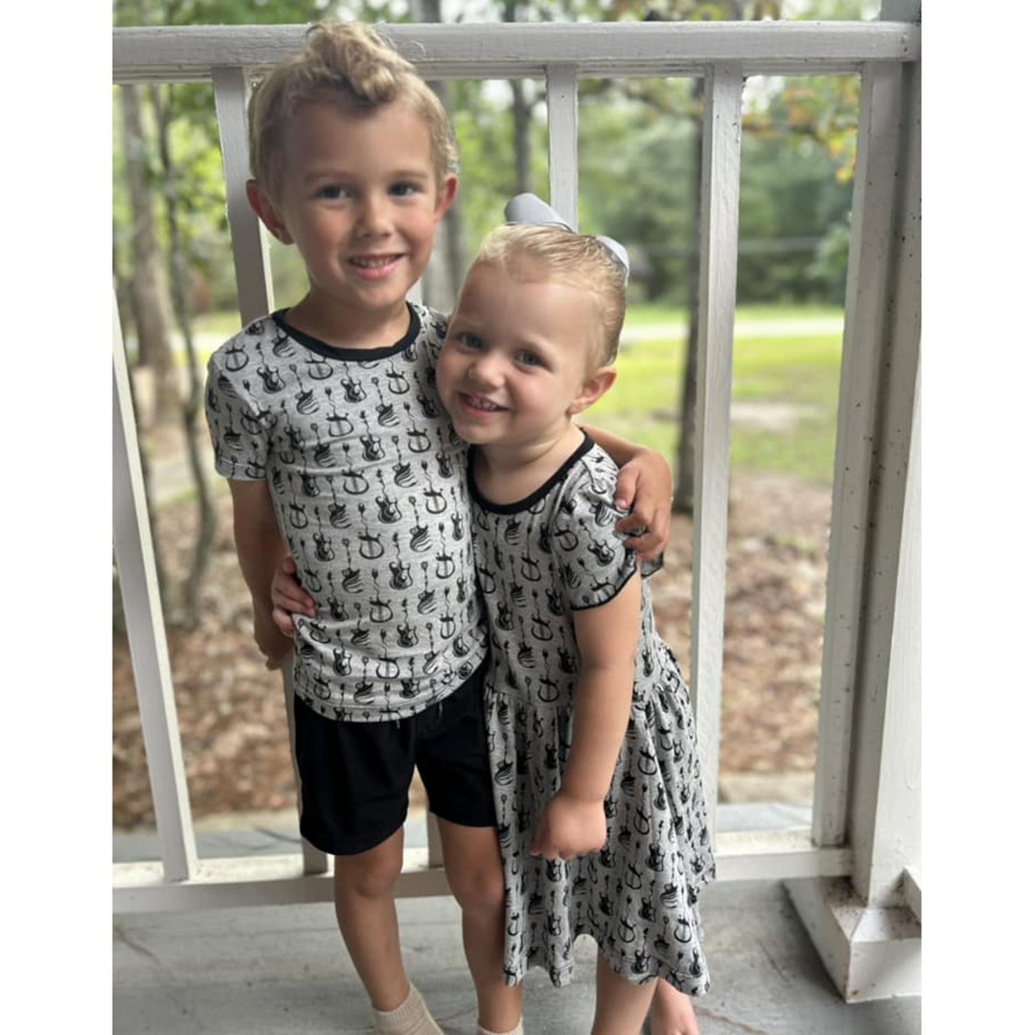 Print Flutter Sleeve Twirl Dress with Pockets in Heathered Gray Rock and Roll (341022)