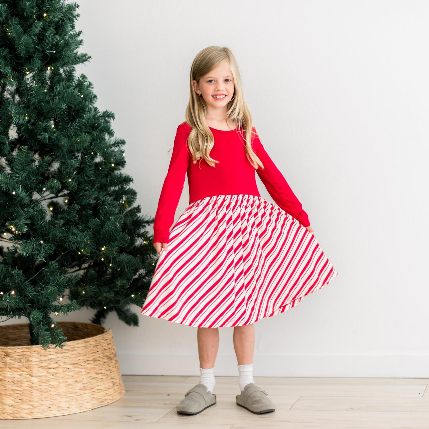 Print Long Sleeve Twirl Dress with Pockets in Peppermint Stripe (371594)