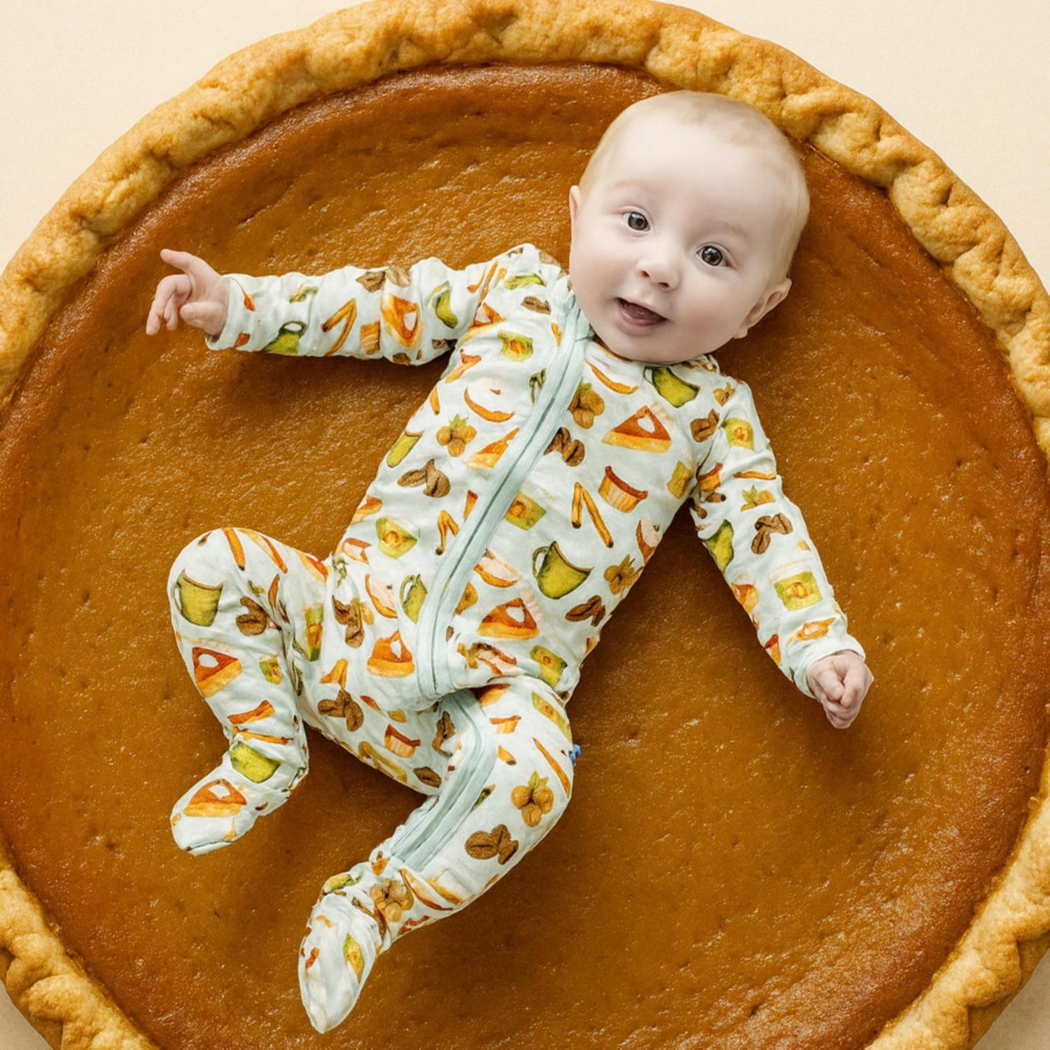 Print Footie with 2 Way Zipper in Aloe Pumpkin Spice (365357)