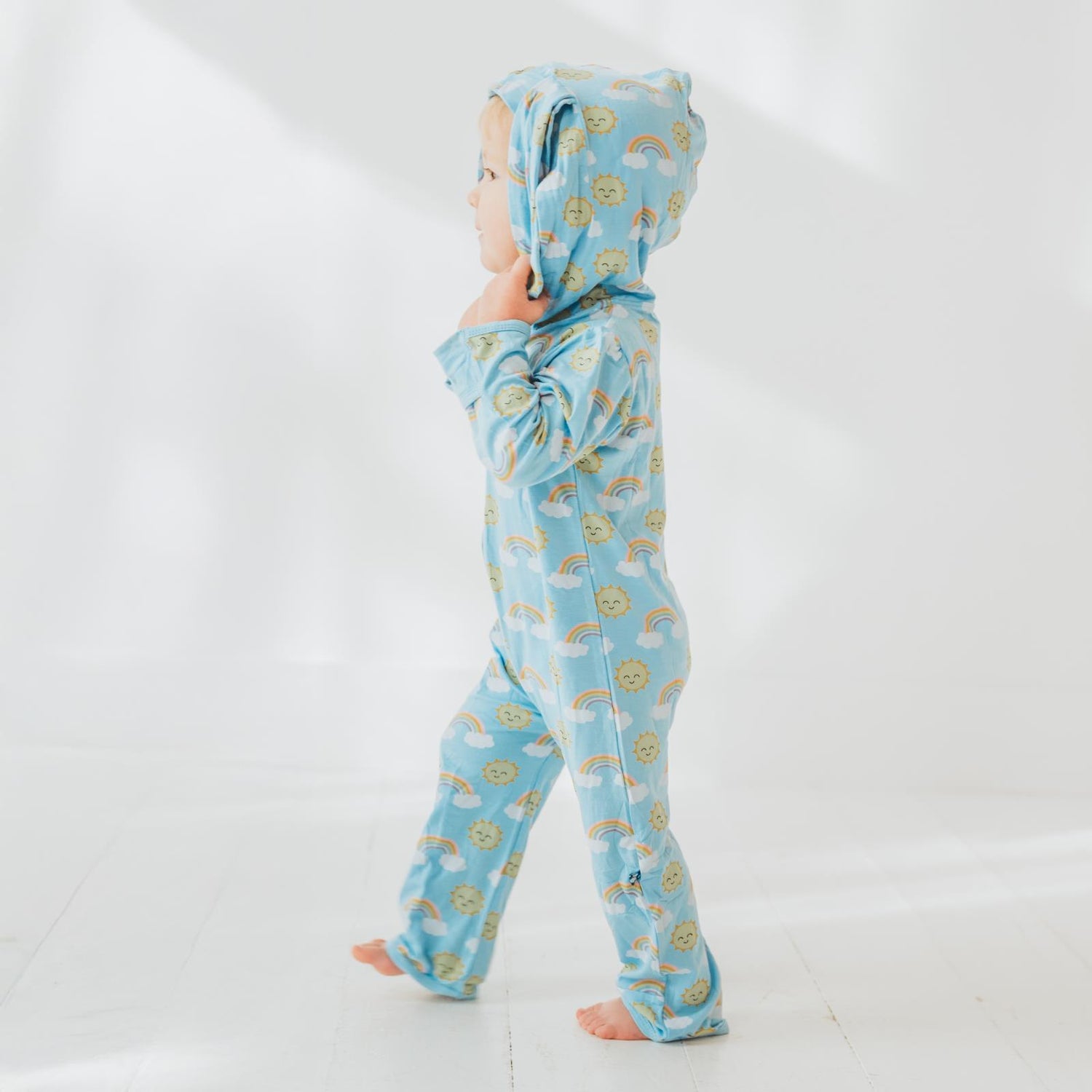 Print Bunny Romper in Sunshine and Rainbows (359342)