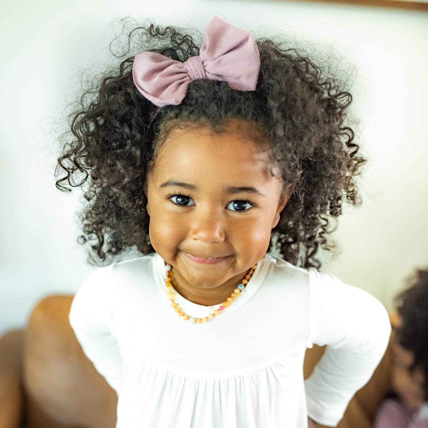 Luxe Mini Wrap with Bow in Pegasus (242967)