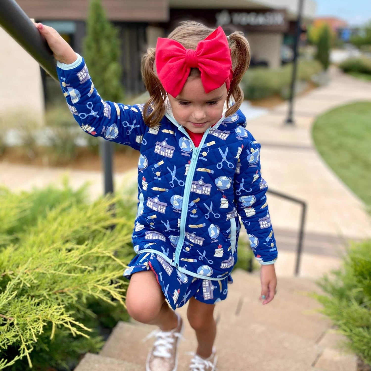 Luxe Head Wrap with Bow in Flag Red (243185)