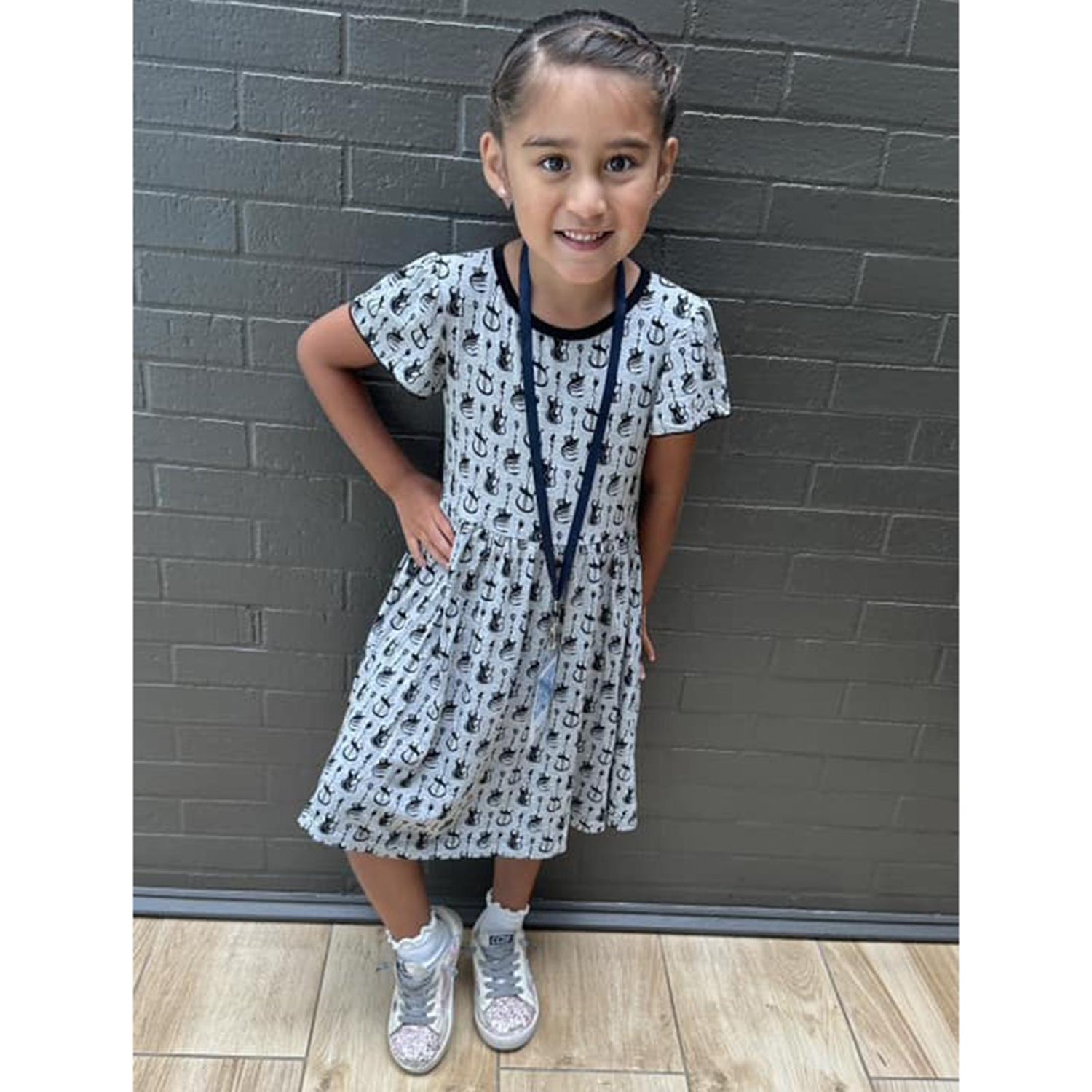 Print Flutter Sleeve Twirl Dress with Pockets in Heathered Gray Rock and Roll (307607)