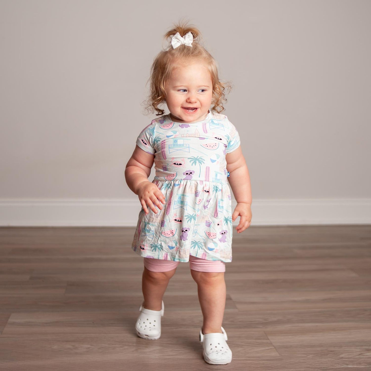 Print Short Sleeve Playtime Outfit Set in Fresh Air Beach Day (326915)
