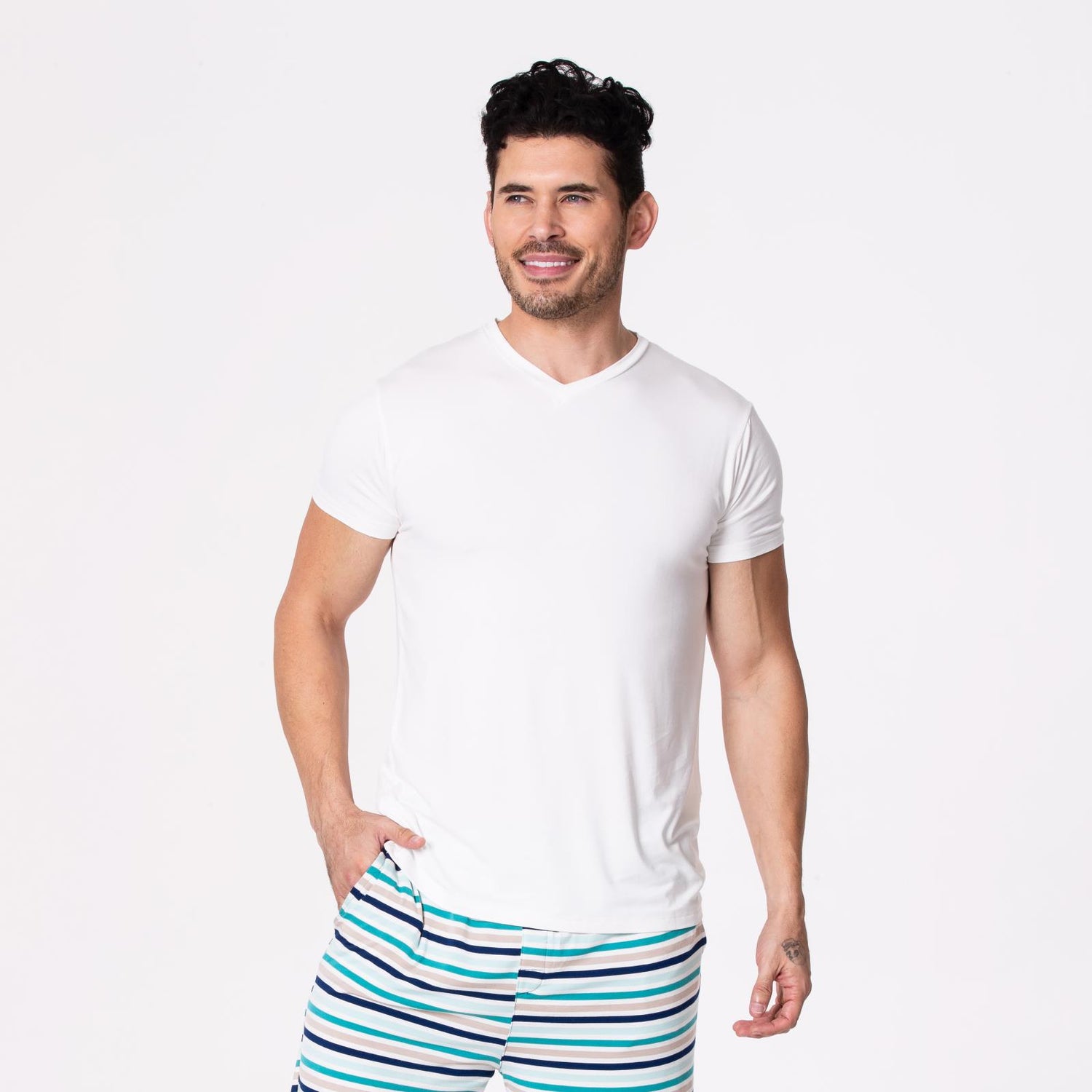 Men's Short Sleeve V-Neck Tee in Natural (327084)