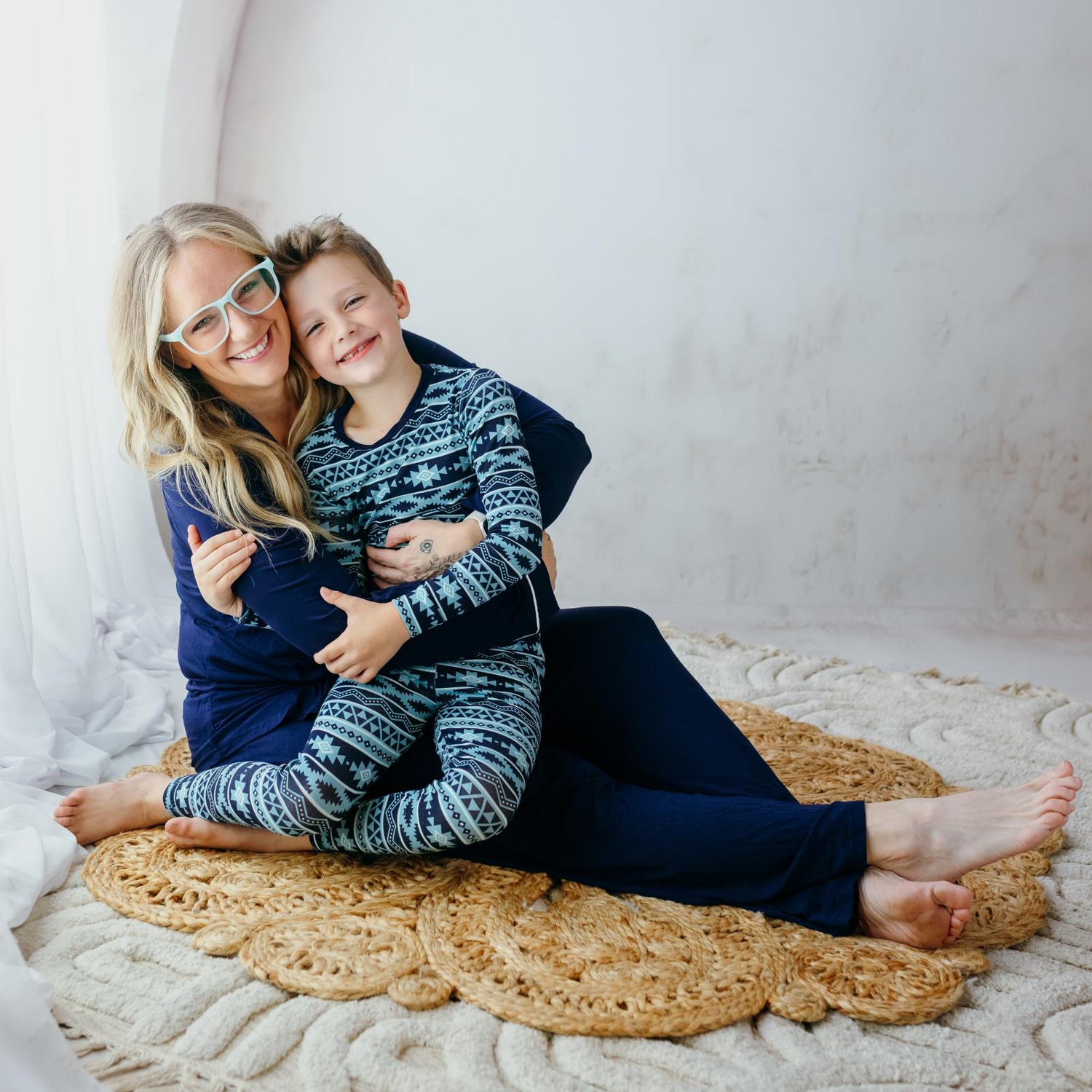 Women's Long Sleeve Collared Pajama Set in Peacoat with Natural (364238)