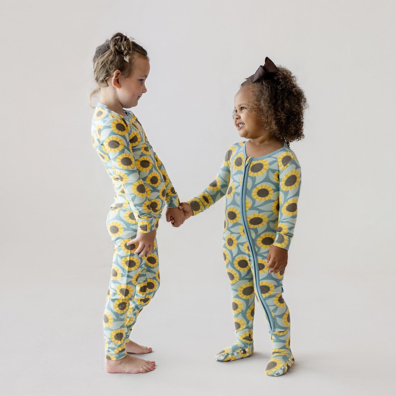 Print Long Sleeve Pajama Set in Stormy Sea Sunflower (364309)