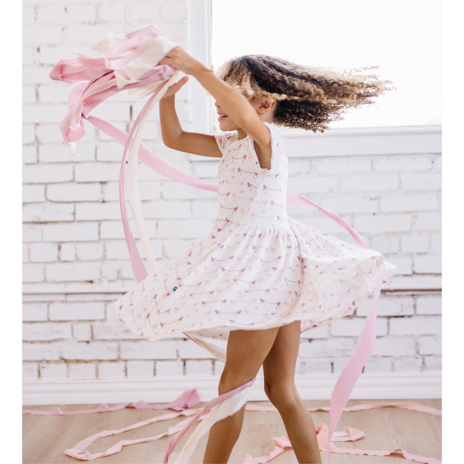 Print Flutter Sleeve Twirl Dress with Pockets in Natural Bird Banner