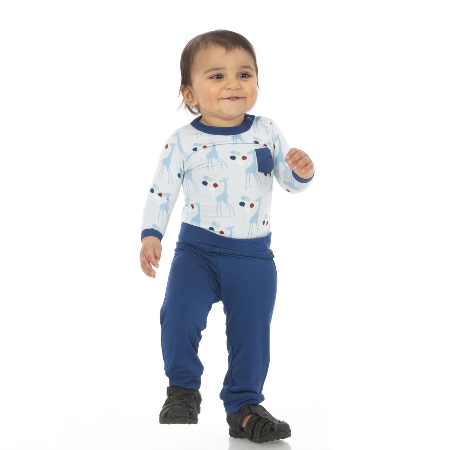 Print Long Sleeve Pocket One Piece and Pant Outfit Set in Illusion Blue Balloon Giraffe