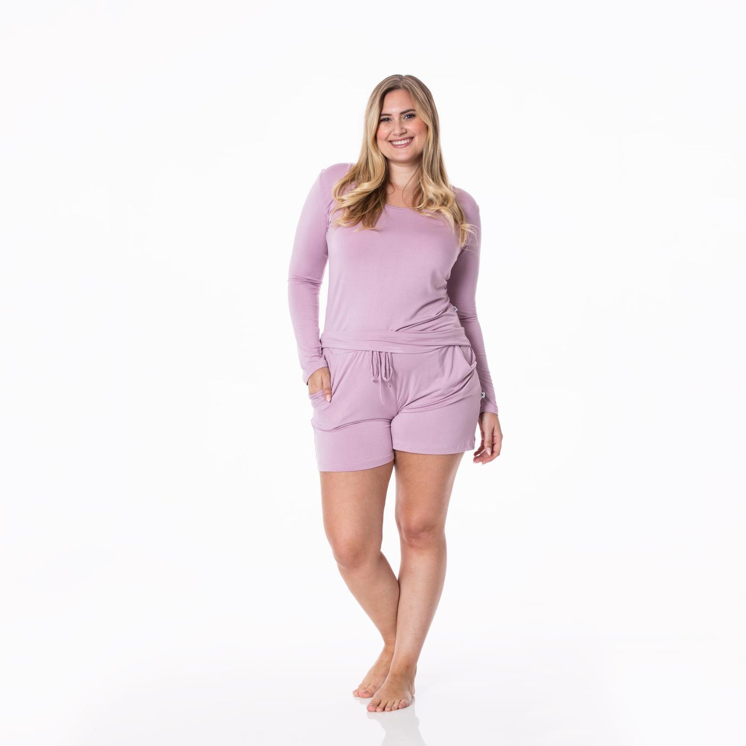 Women's Long Sleeve Scoop Neck Tee in Sweet Pea