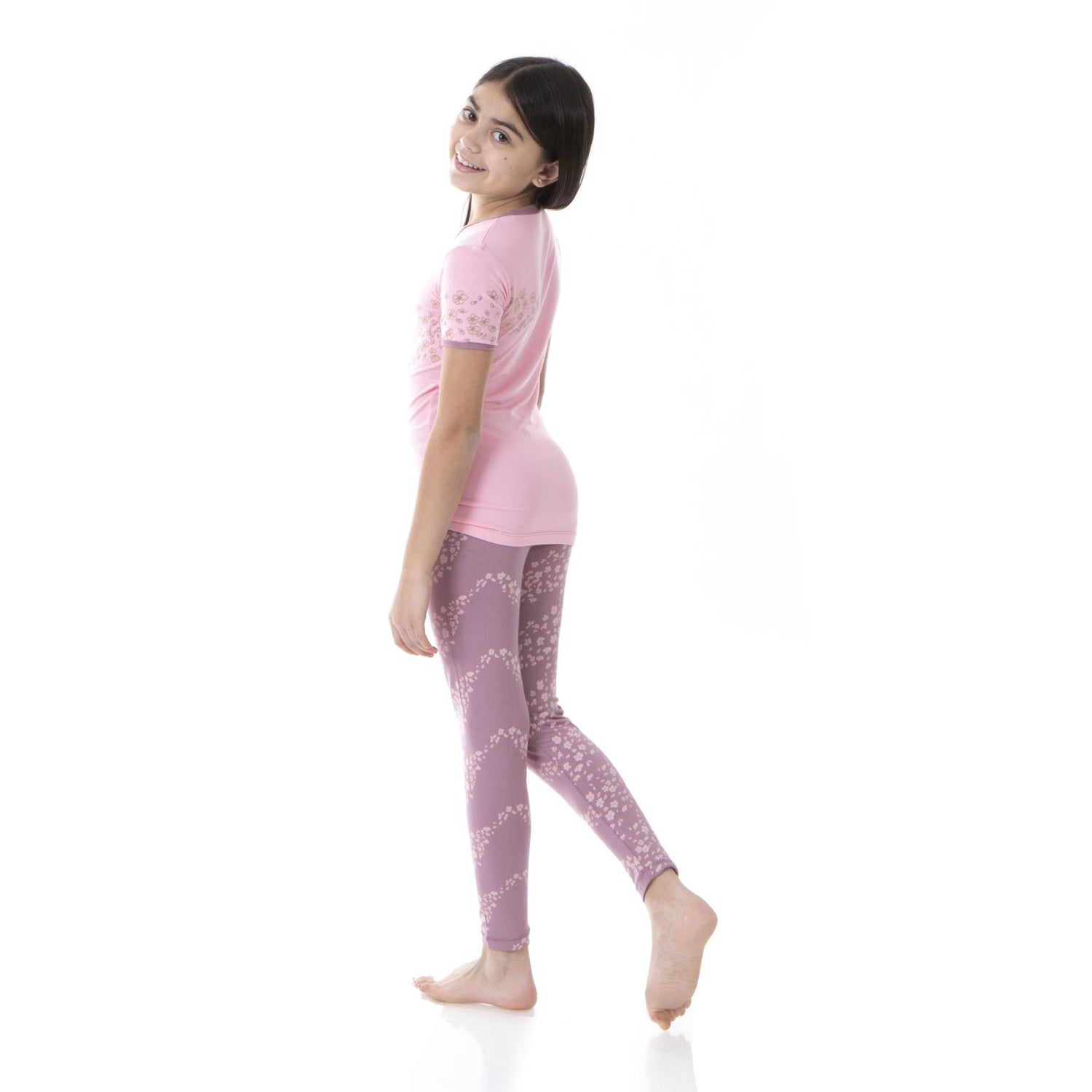 Short Sleeve Graphic Tee Pajama Set in Elderberry Sakura Wind