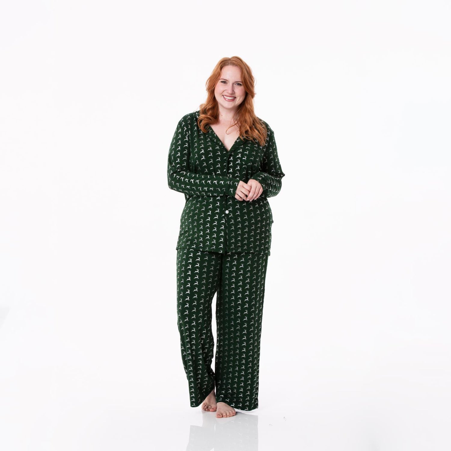 Women's Print Long Sleeve Collared Pajama Set in Mountain View Reindeer