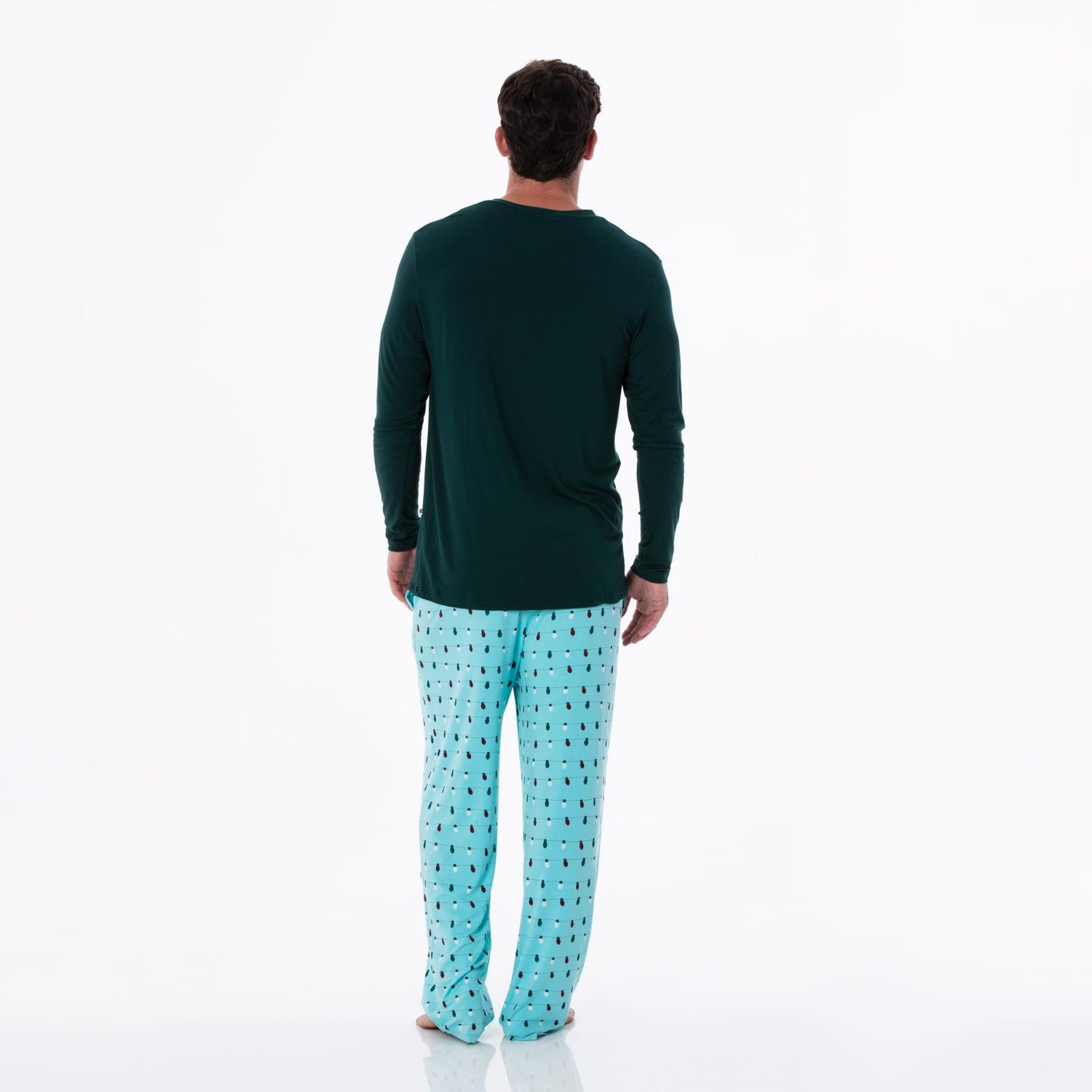 Men's Solid Long Sleeve V-Neck Tee in Pine