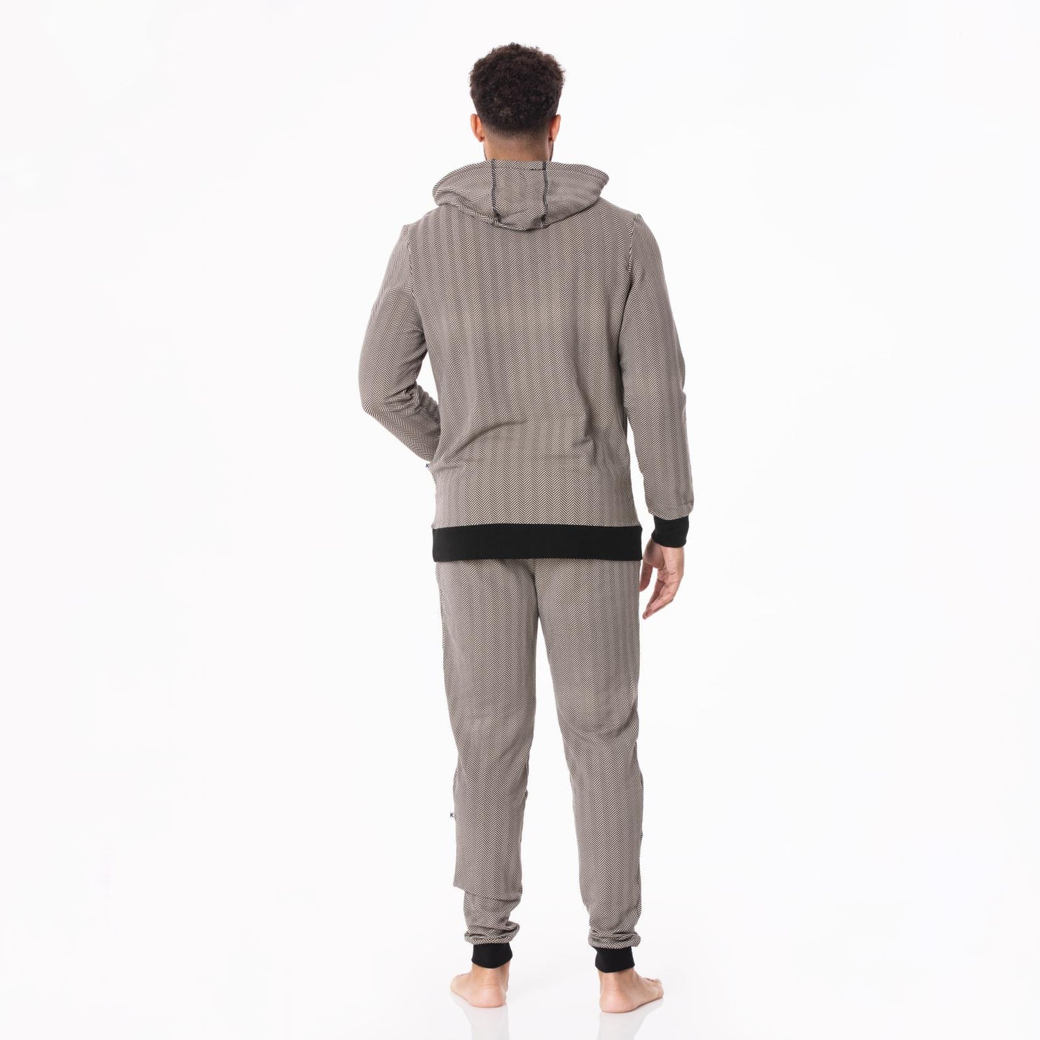 Men's Print Fleece Kangaroo Pocket Pullover in Herringbone