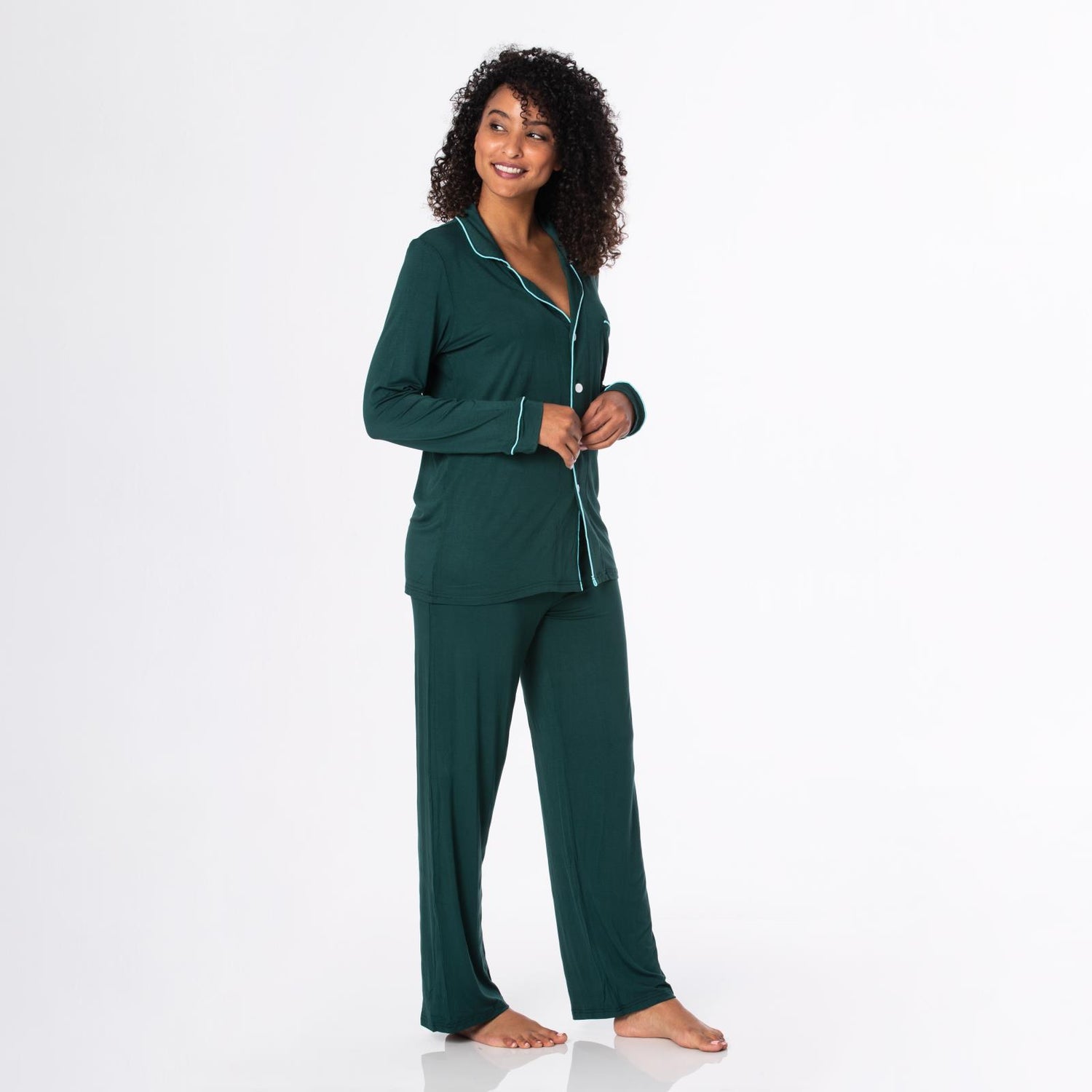 Women's Long Sleeved Collared Pajama Set in Pine with Iceberg