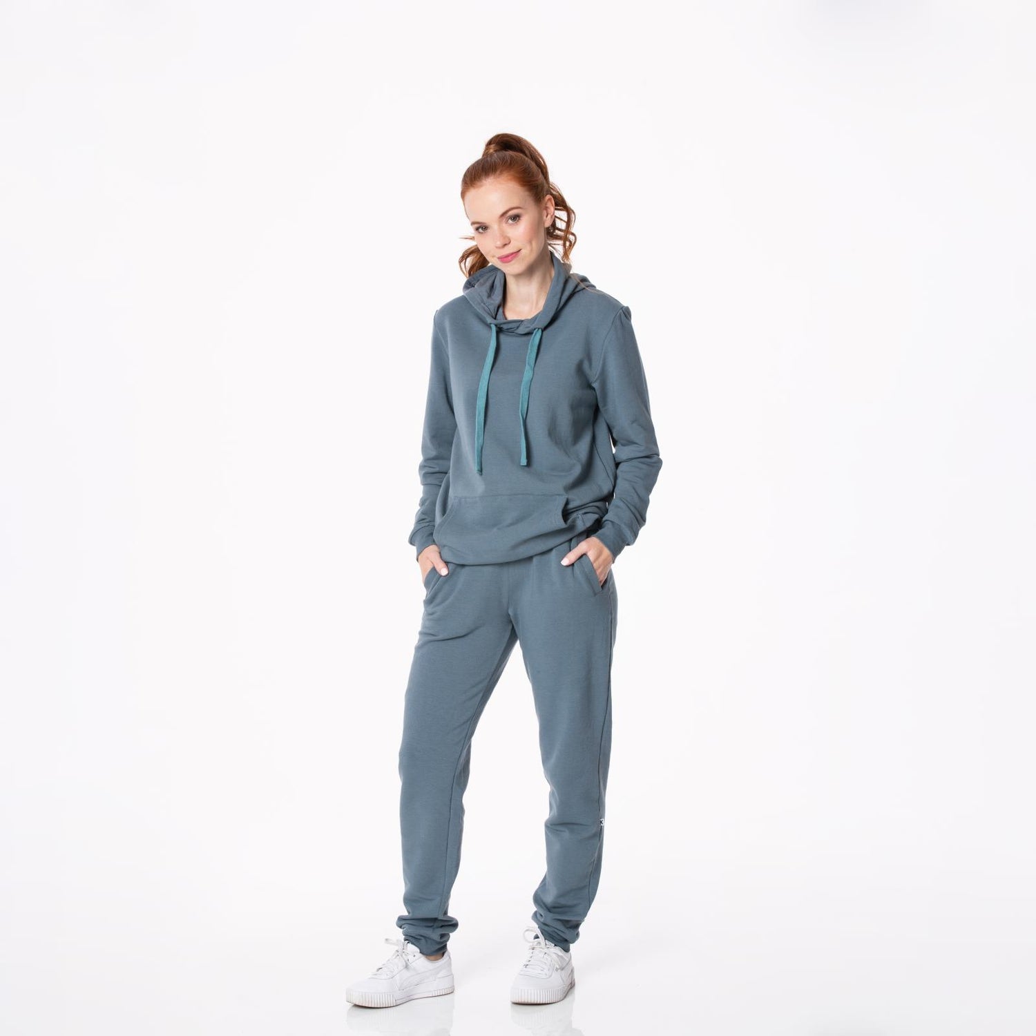 Fleece pullover with kangaroo pocket Clearance